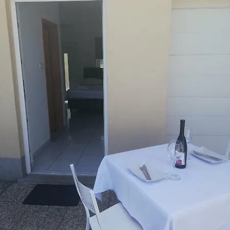 Elli Apartma *